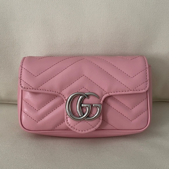 SOLD❗️GUCCI GG Marmont Matelassé Leather Super Mini Bag, Pink - Picture 4 of 16